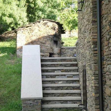 Villa Casa Pro Pantea Monforte De Lemos Exterior foto